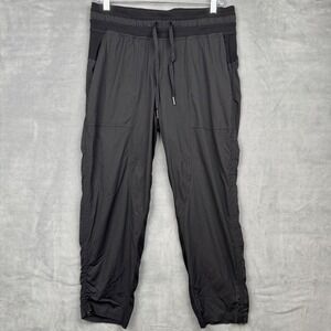 Lululemon Athletica Black Striped Ruched Cuff Capri Jogger Pants‎ Womens Size 8